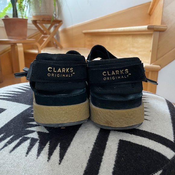 Clark’s Velcro sandals - Picture 3 of 3